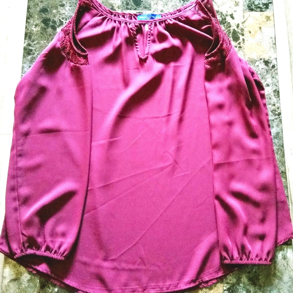 Simply Styled Women's Cold Shoulder Blouse Size XL